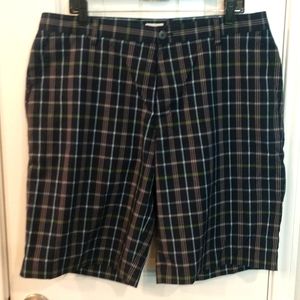 Adidas Men's Plaid Flat Front Golf Shorts Size 36 Waist